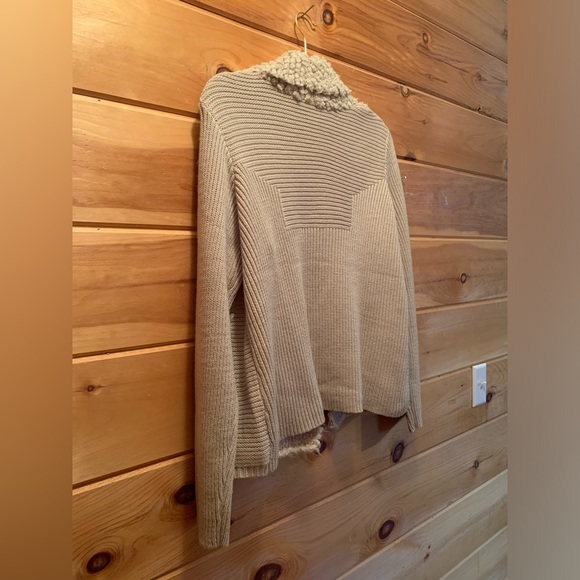 Chicos Women’s Size 3 Beige Wool Blend Knitted Open Front Sweater Cardigan. - Picture 8 of 10